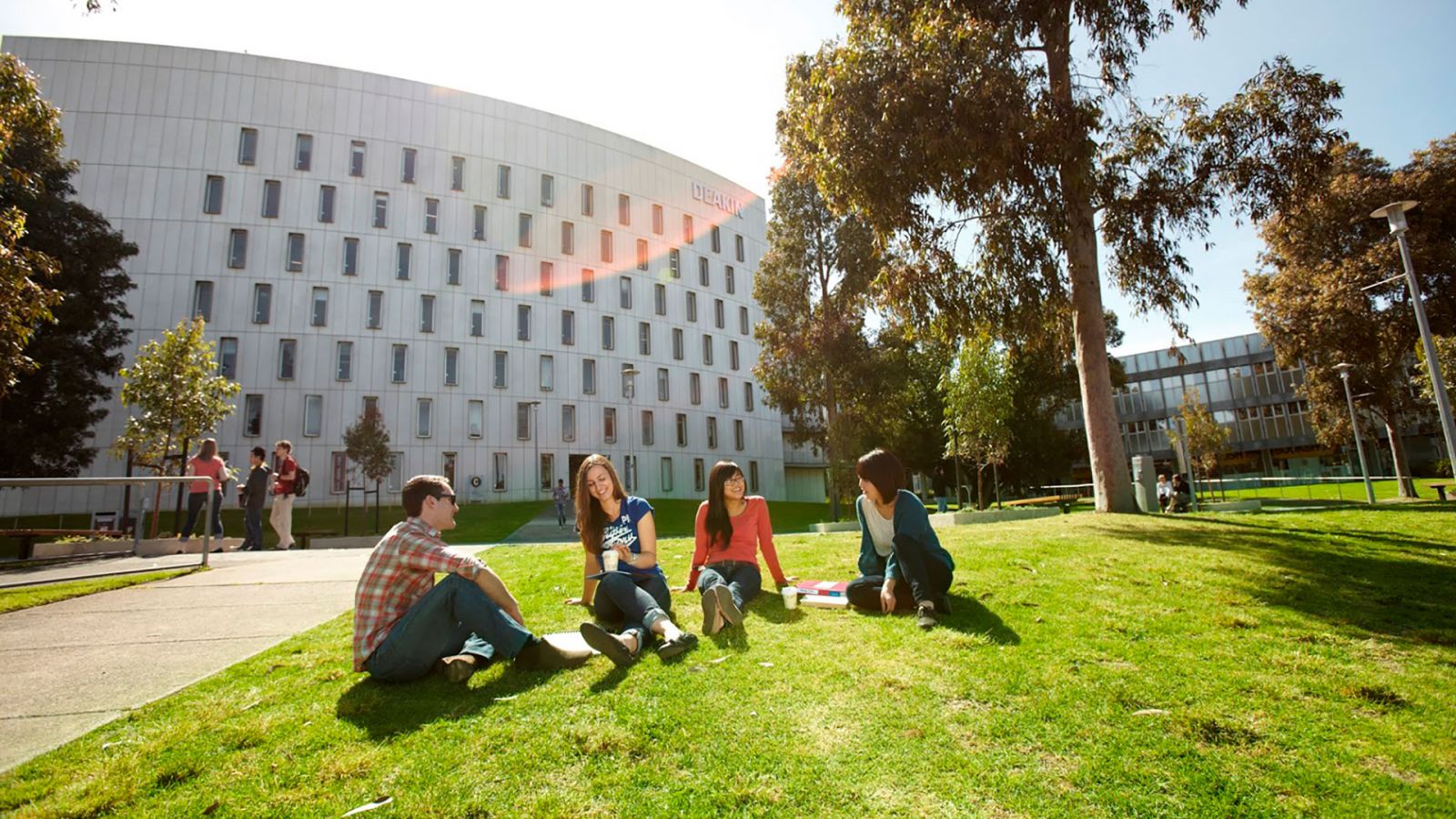 deakin university
